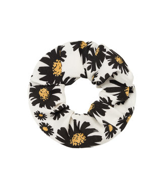 Daisy Flower Scrunchie / White