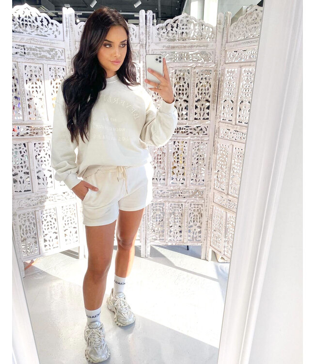 Beverly Hills Sweater