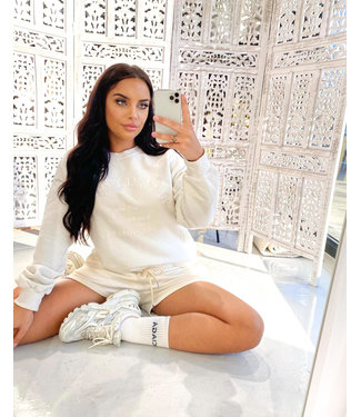 Beverly Hills Sweater