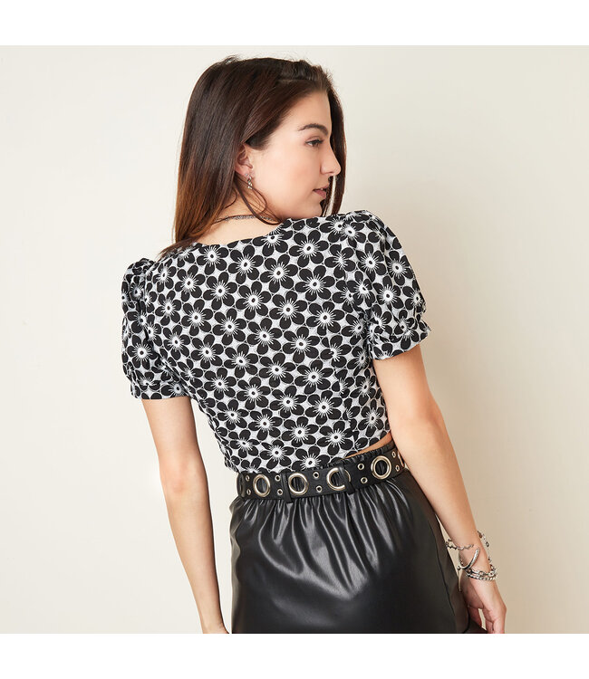 Lizea Flower Crop Top