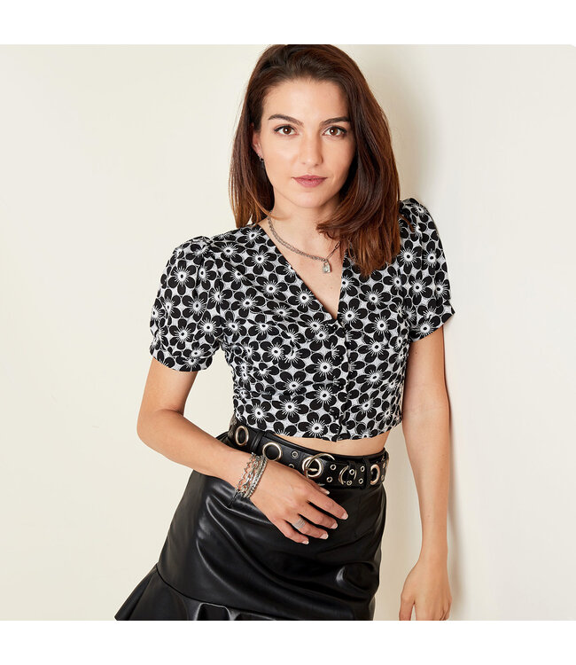 Lizea Flower Crop Top