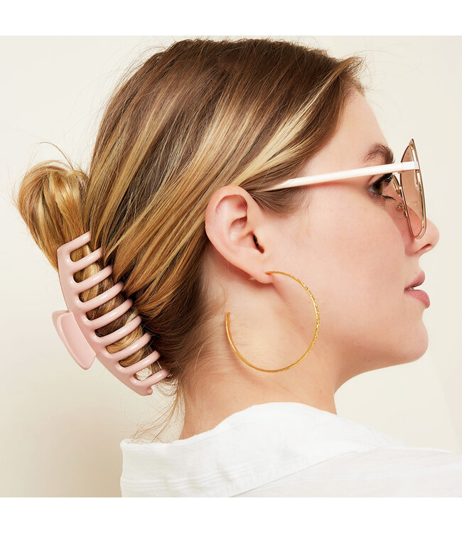 Shiny Hair Clip / Pale Pink