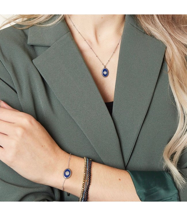 Silver Charming Shell Bracelet