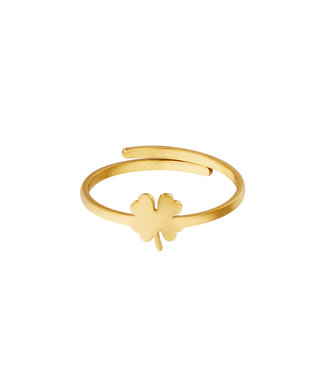 Clover Ring