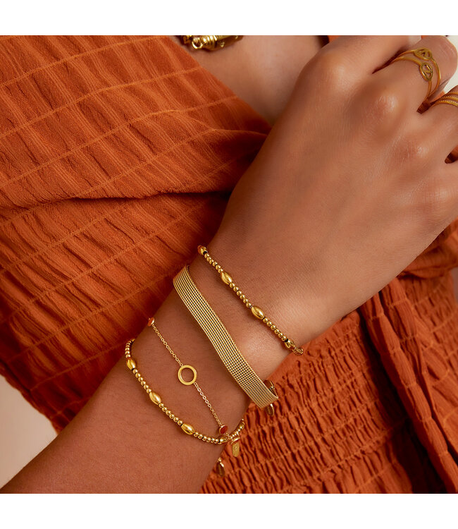 Dainty Circle Bracelet