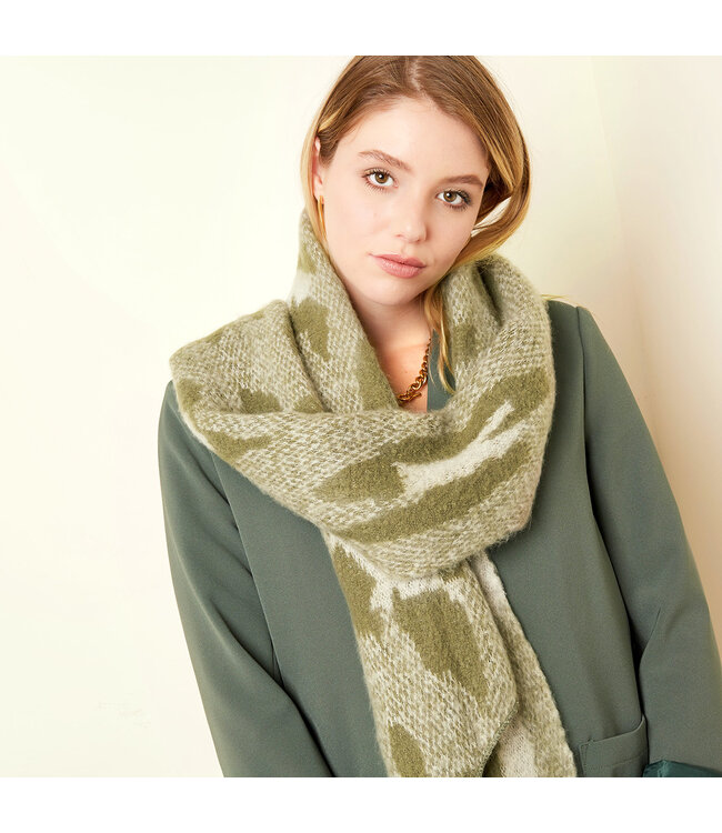 Stains Pattern Scarf