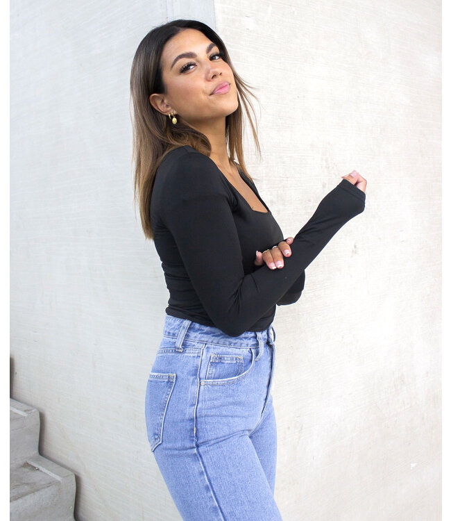 Square Neck Longsleeve