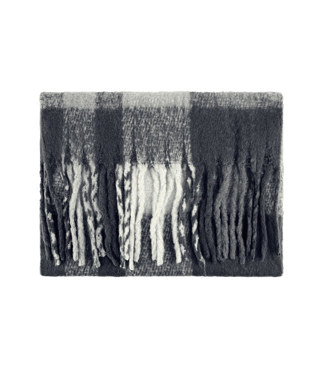 Checkered Fringe Scarf