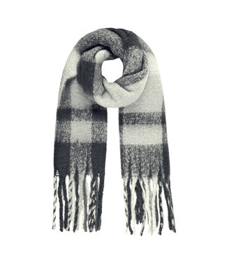 Checkered Fringe Scarf