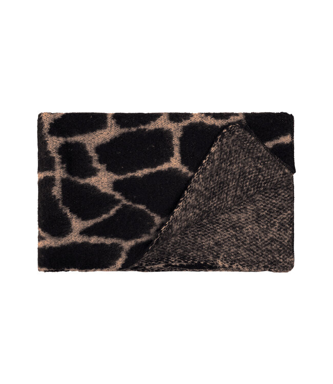 Giraffe Scarf