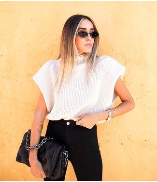 Knit Turtleneck Top / White