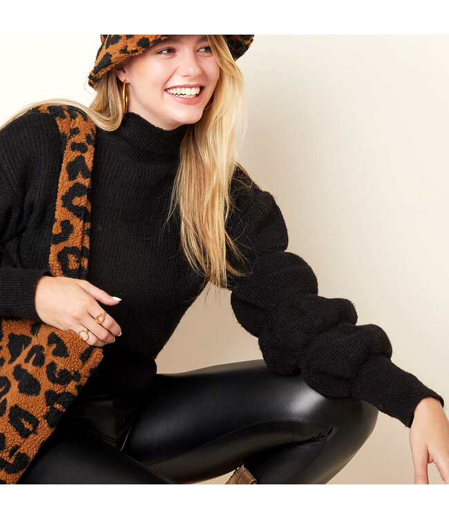 Puffed Sleeves Sweater / Black