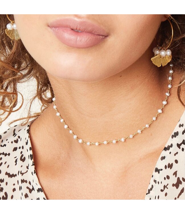 Chain of Pearls Necklace