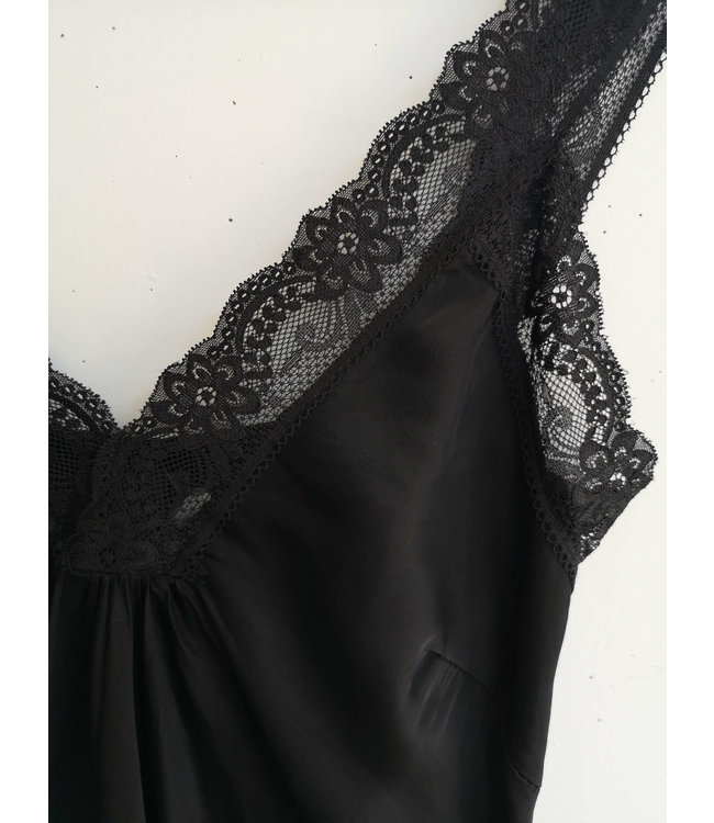 selectedbystijldepartment Singlet big lace, Black