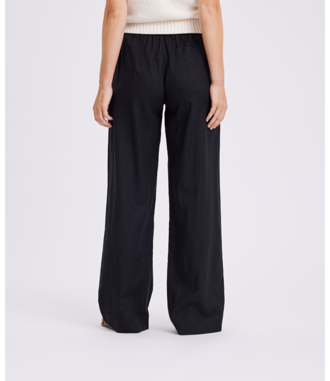 Five units Pants Linea, Black