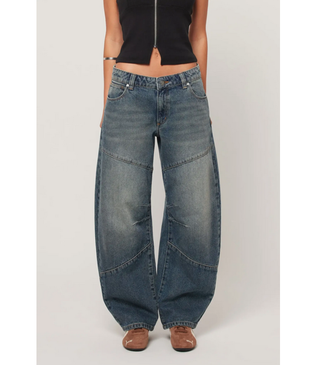 Abrand Jeans barrel Amalie, Mid vintage blue