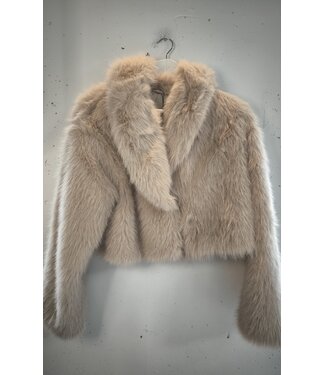 selectedbystijldepartment Coat short fake fur, Ecru
