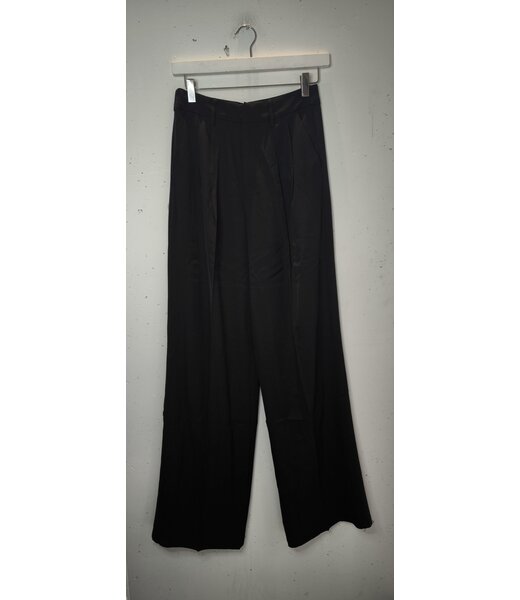 selectedbystijldepartment Pants pantalon high wide, Black