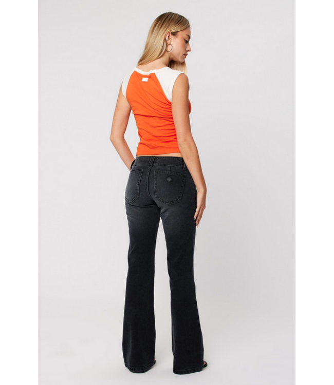 Abrand Jeans super low kick, Shanae