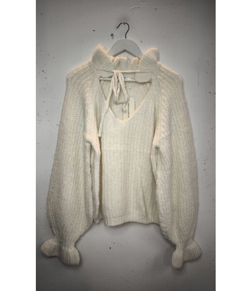 selectedbystijldepartment Sweater knitted collar bell sleeve, Ecru