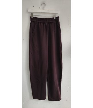 selectedbystijldepartment Jogging barrel stretch, Plum