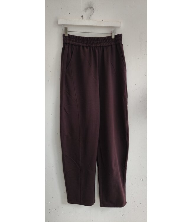 selectedbystijldepartment Jogging barrel stretch, Plum