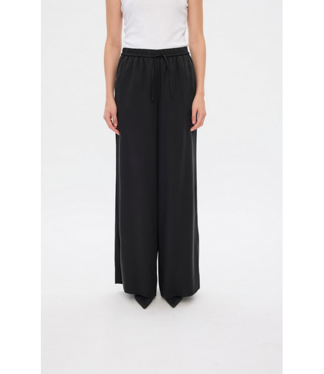 Five units Pants Paula, Raven