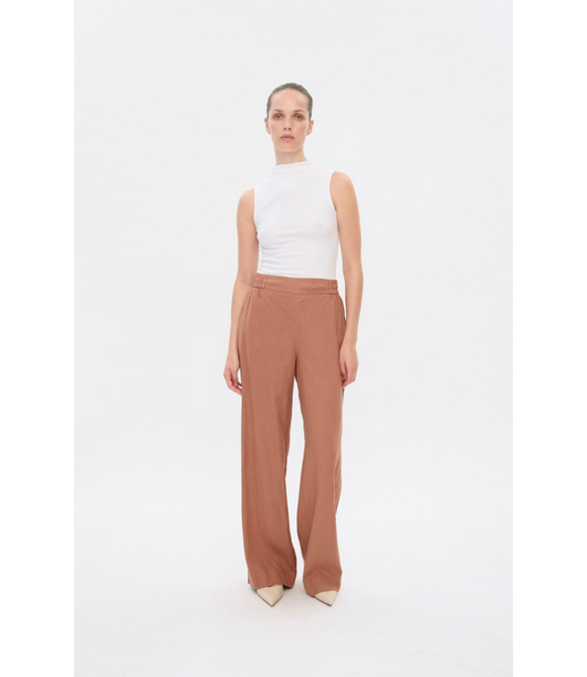Five units Pants Linea, Amber