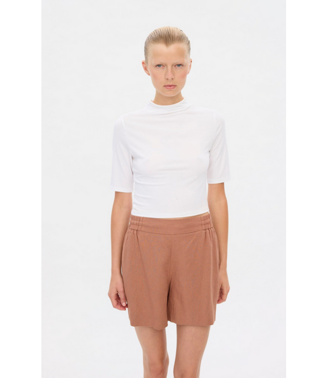 Five units Shorts Linea, Amber