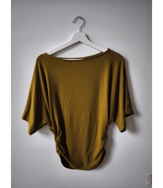 selectedbystijldepartment T-shirt asymmetrical stretch, Khaki