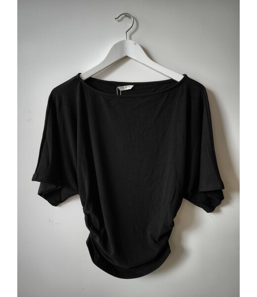 selectedbystijldepartment T-shirt asymmetrical stretch, Black