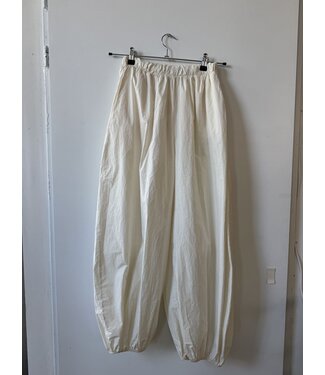 selectedbystijldepartment Pants balloon parachute, Beige