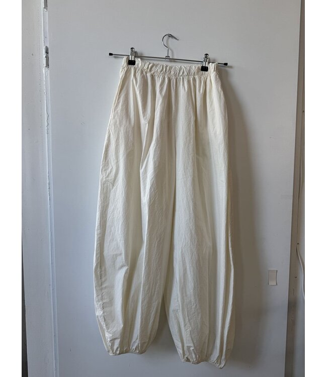 selectedbystijldepartment Pants balloon parachute, Beige