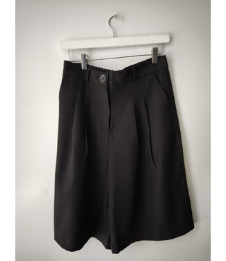 selectedbystijldepartment Short bermuda, Black