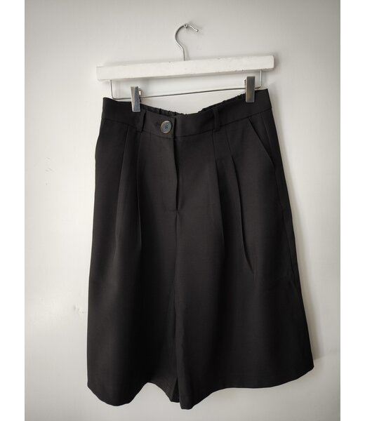 selectedbystijldepartment Short bermuda, Black