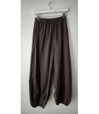 selectedbystijldepartment Pants balloon parachute, Dark brown