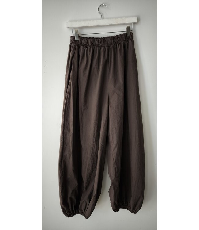 selectedbystijldepartment Pants balloon parachute, Dark brown