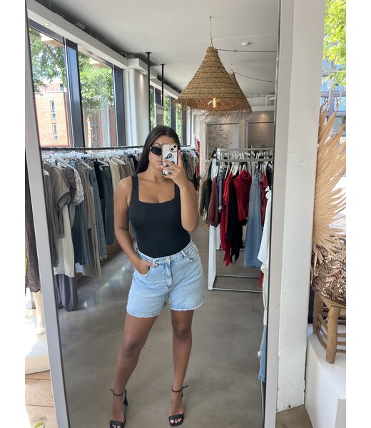 Queen of hearts Short denim lightblue