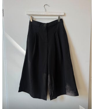 selectedbystijldepartment Short bermuda, Black
