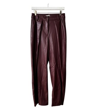 selectedbystijldepartment Pants leather wide, Bordeaux