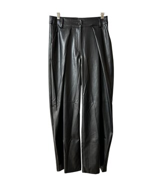 selectedbystijldepartment Pants leather wide, Black