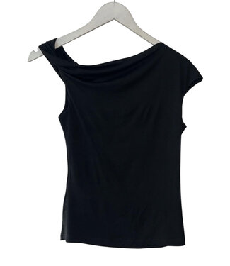 selectedbystijldepartment Top off shoulder tshirt, Black