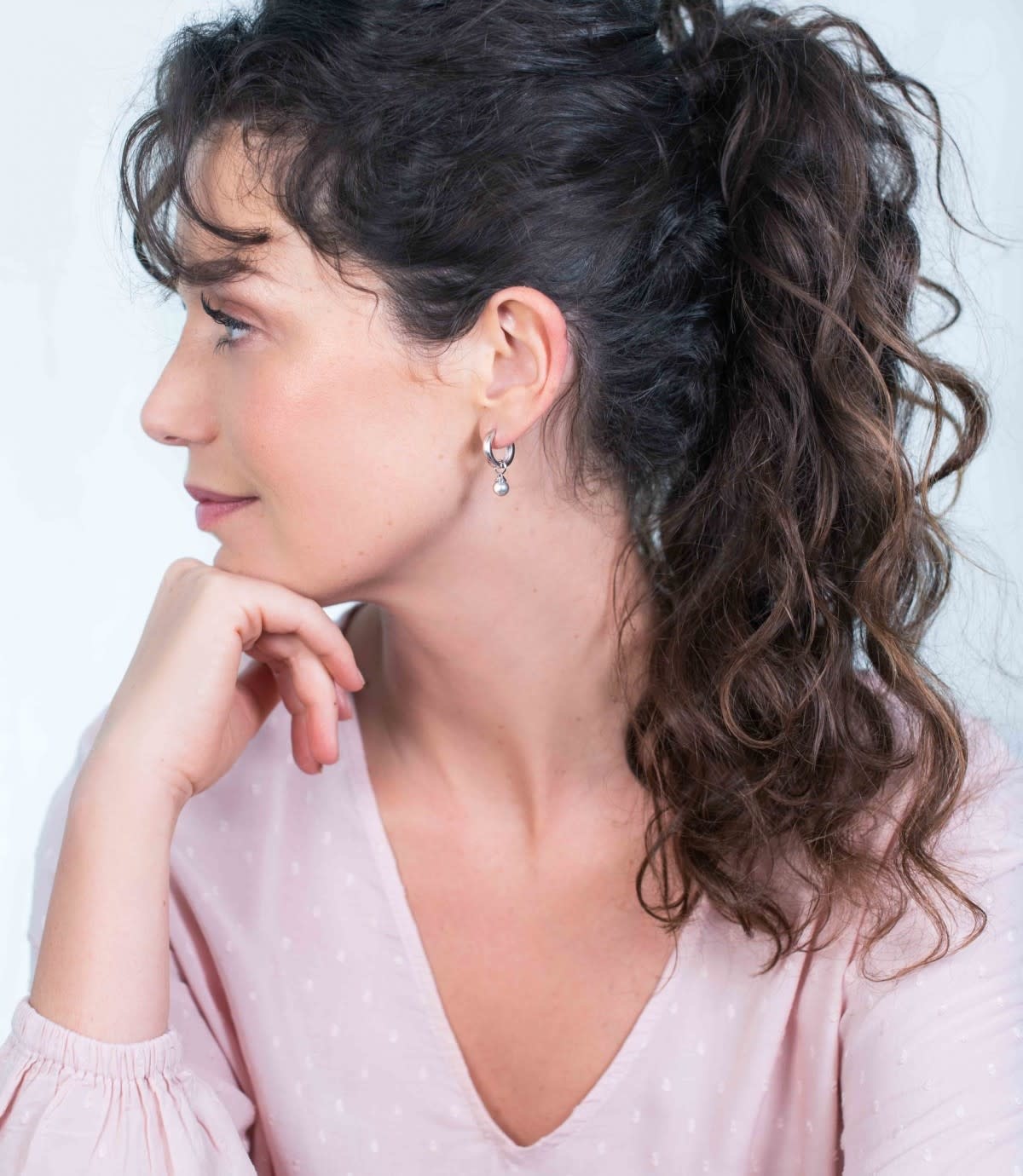 Zinzi Zilveren oorbedels - Parel (Lichtgrijs) ZICH1749LG