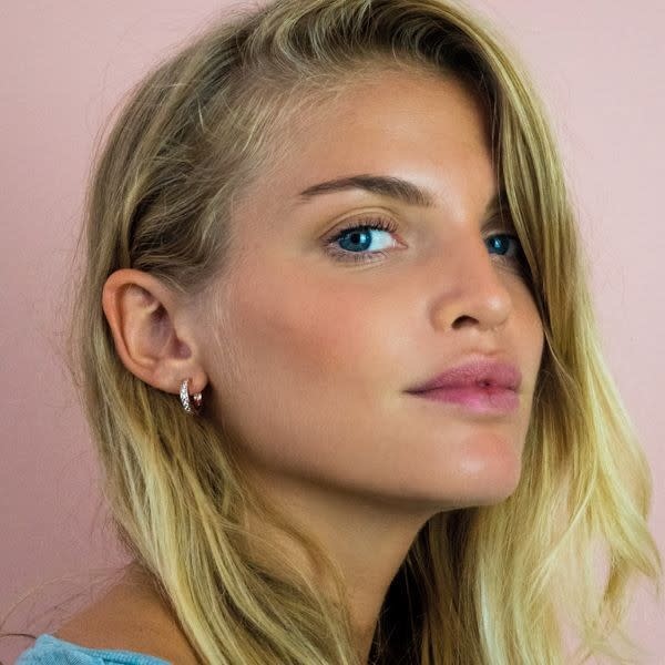 Zinzi Rosé vergulde zilveren oorbellen - Ring 15 x 3 mm (CZ Wit) ZIO191D