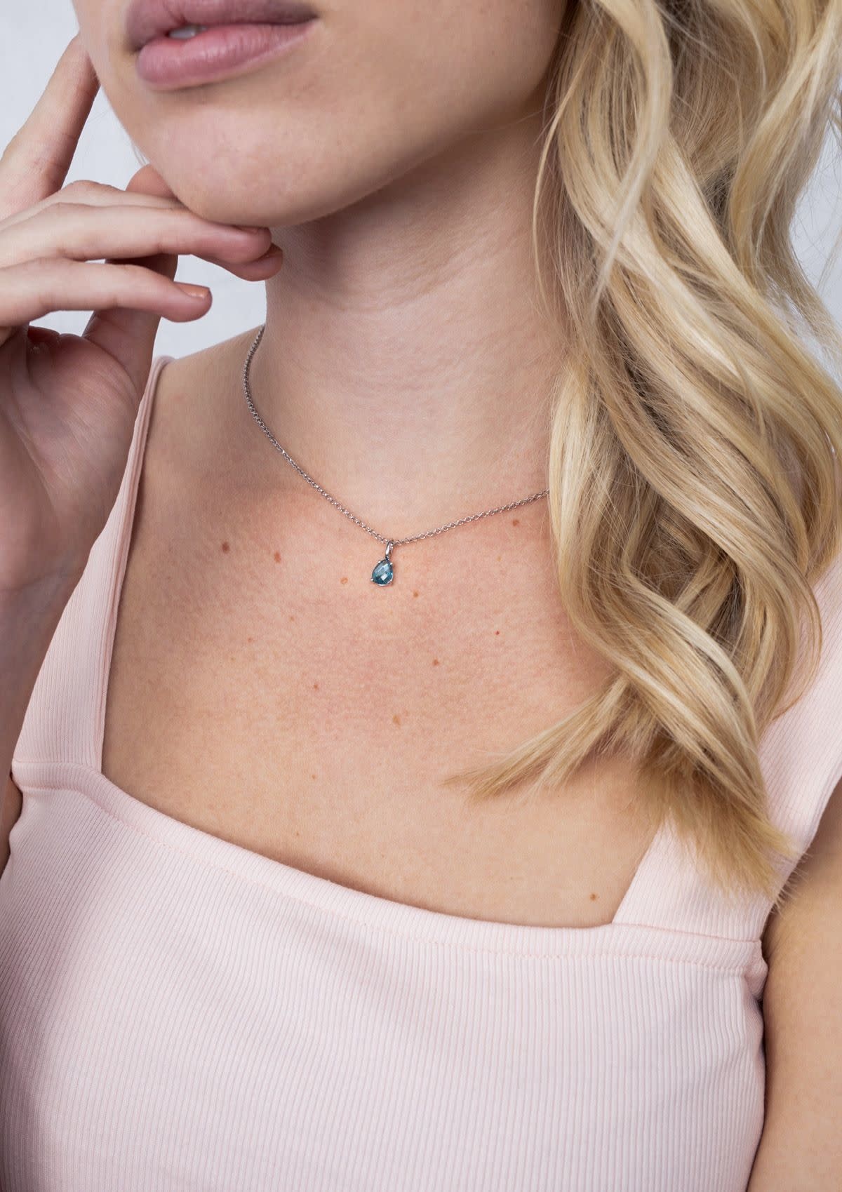 Zinzi Zilveren hanger - Druppelvorm (KS Turquoise) ZIH2070T