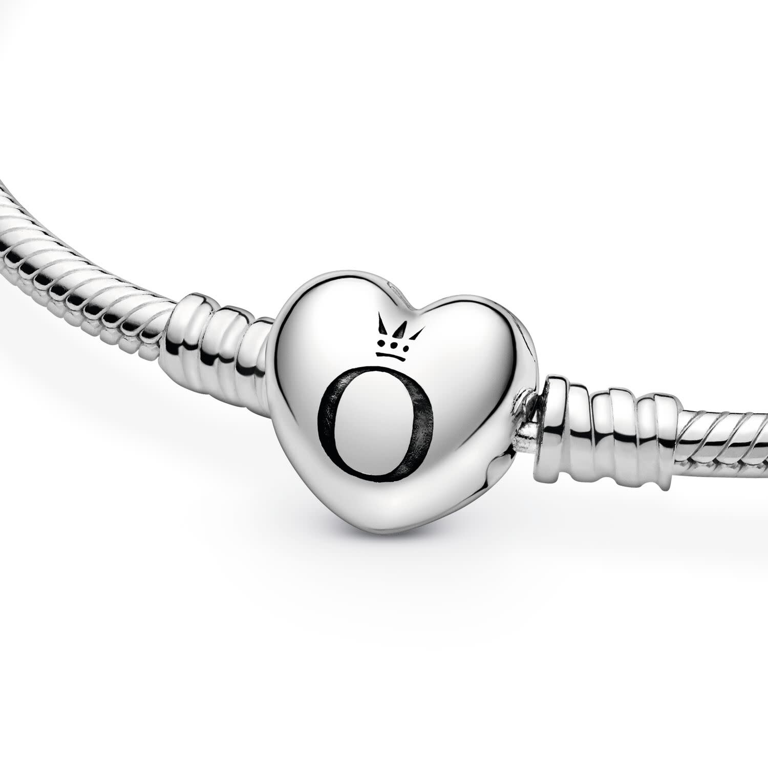 Pandora Pandora Moments Snake Chain Armband met Hartsluiting 590719