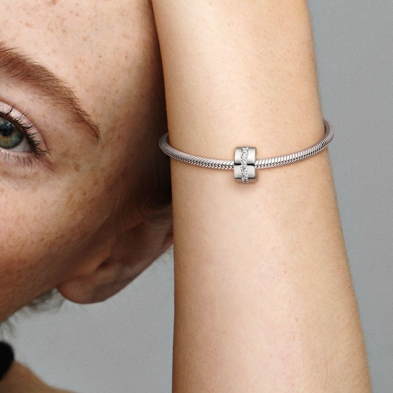 Pandora Clear Sparkling Row Clip Bedel 791972CZ