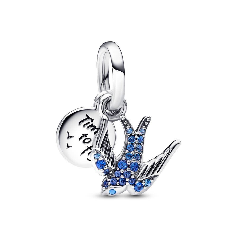 Belonend garen Dapperheid Pandora | 792570C01 • Sprankelende zwaluw en citaat dubbele hangende bedel  - Mynt Jewels & Watches