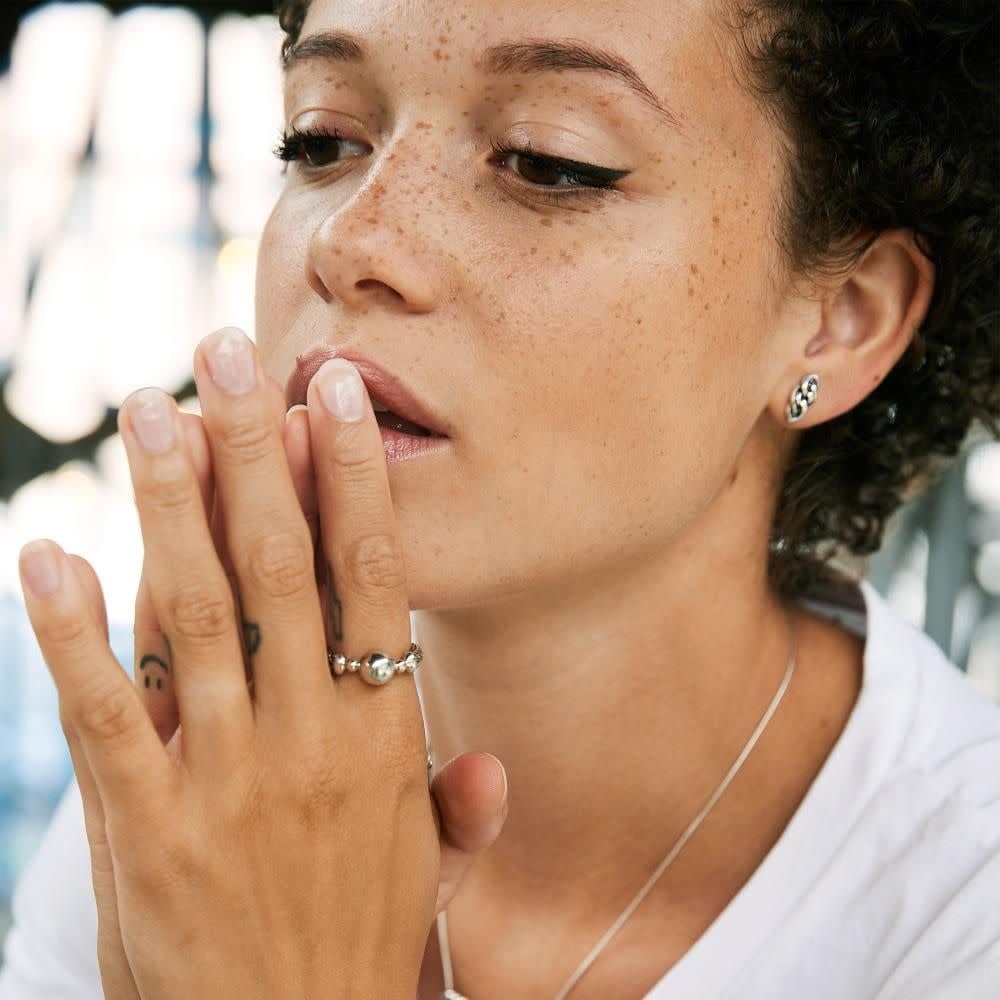 Buddha to Buddha Nathalie Stud oorbellen 478 one