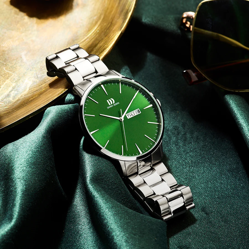 Danish Design Akilia herenhorloge Day/Date Green (Link) IQ97Q1267